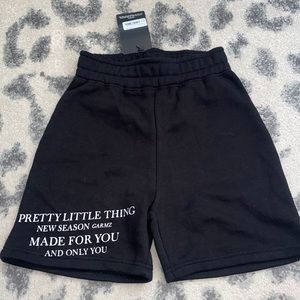 PLT boyfriend shorts with scrunched back